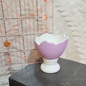Department 56 Lavender and White Scalloped Egg Cup Accent